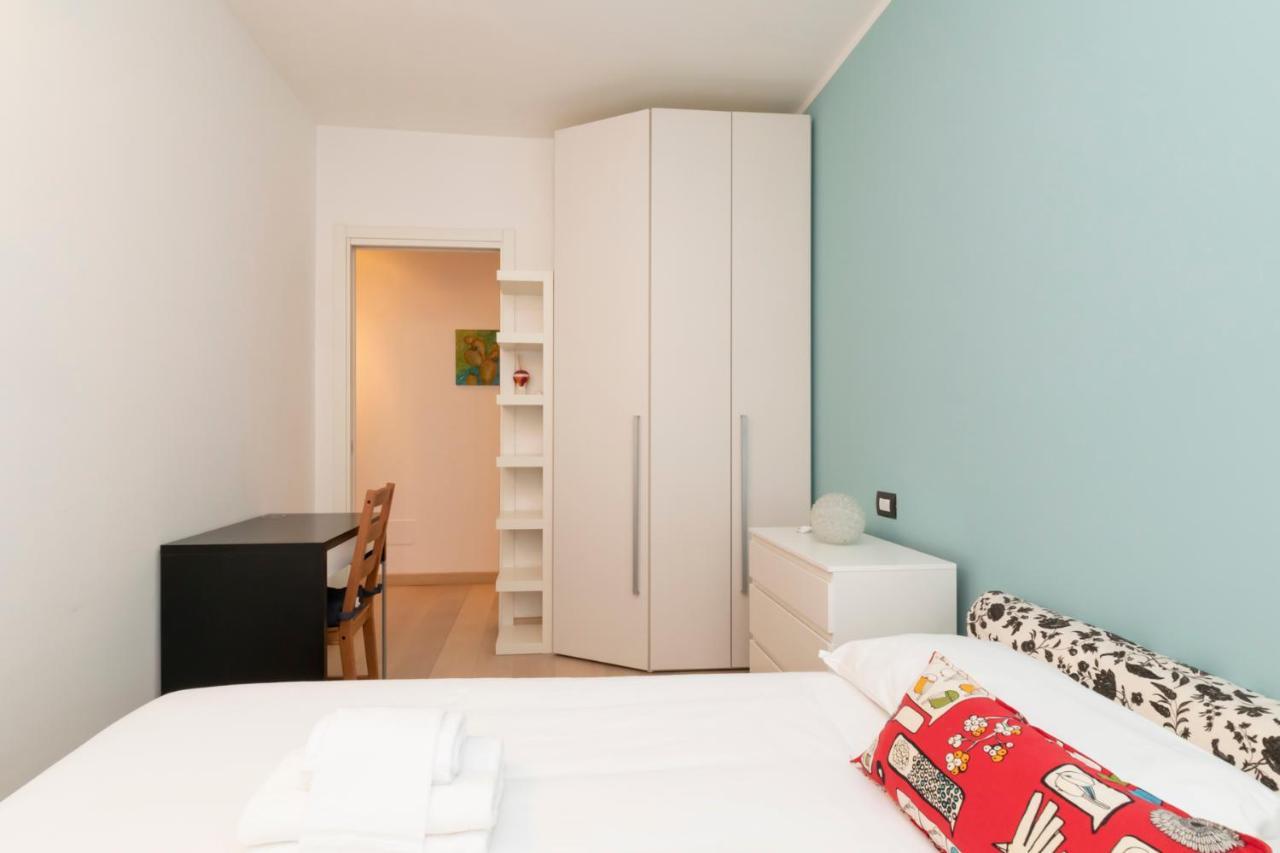 Luxury Apartment Near Bocconi Zamenhof 7 Milán Exterior foto